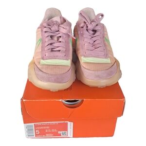 Nike Women's Waffle Racer 2X